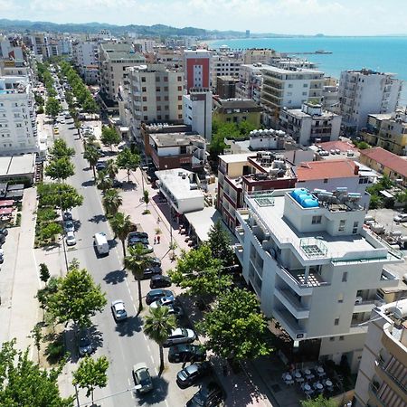Hotel Vila Emes Дуррес Экстерьер фото